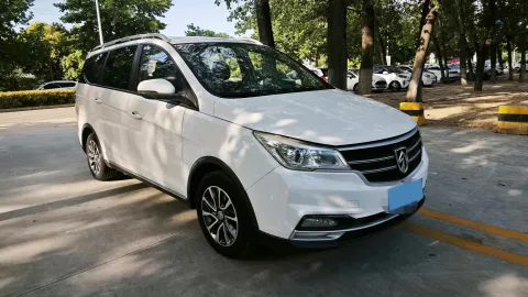 2019 BaoJun 730 1.5L 105HP L4 6MT