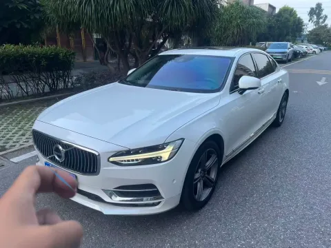 2019 MERCEDES-BENZ E CLASS,autocango,china used car exporter,china ev exporter,chinese used car exporter,chinese used ev exporter