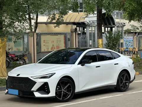 2023 CHANGAN UNI-V,autocango,china used car exporter,china ev exporter,chinese used car exporter,chinese used ev exporter