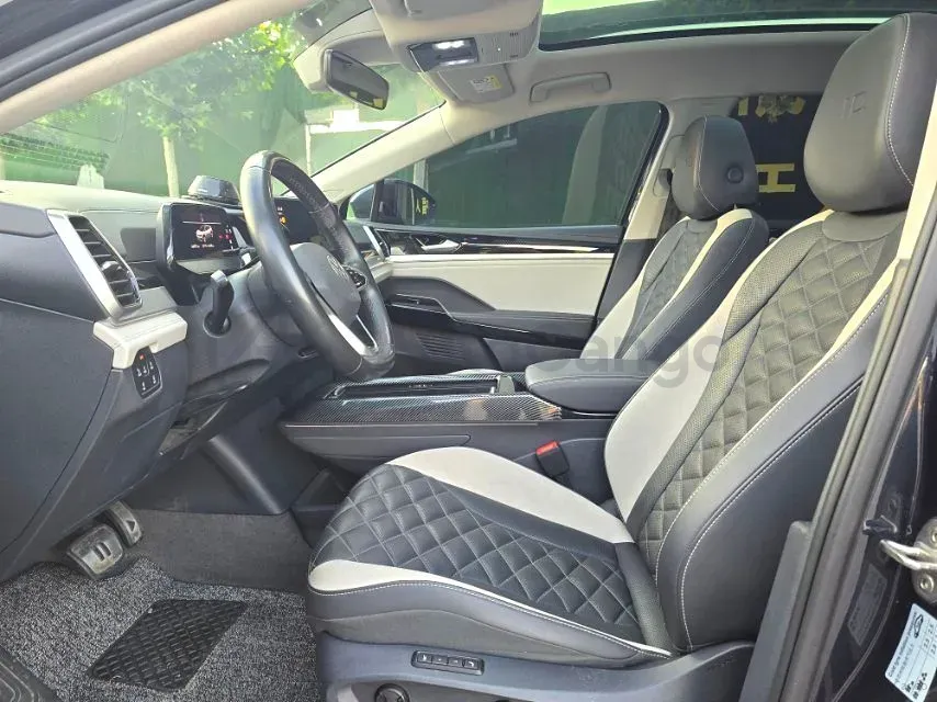 2024 Volkswagen ID.6 Crozz BEV 84.8KWH,autocango,china used car exporter,china ev exporter,chinese used car exporter,chinese used ev exporter