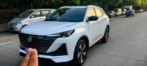2022 CHANGAN UNI-V,autocango,china used car exporter,china ev exporter,chinese used car exporter,chinese used ev exporter