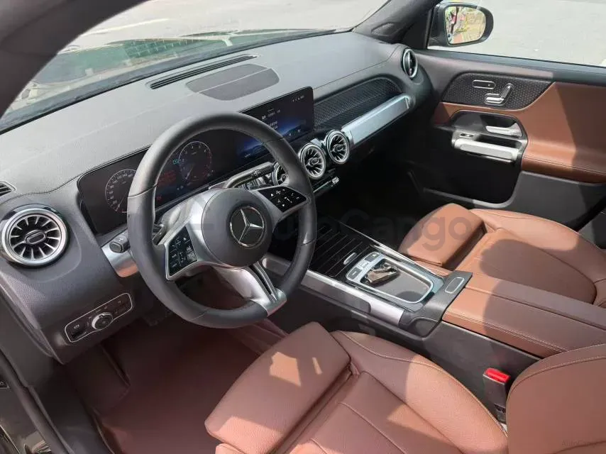 2025 Mercedes-Benz GLB Class 2.0T 190HP L4 8DCT,autocango,china used car exporter,china ev exporter,chinese used car exporter,chinese used ev exporter