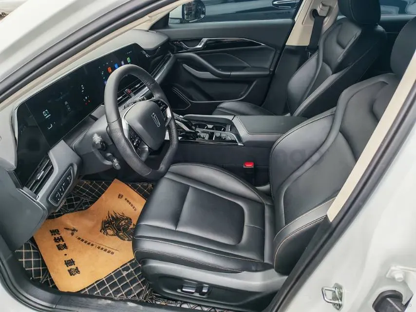 2023 Bestune B70 1.5T 169HP L4 7DCT,autocango,china used car exporter,china ev exporter,chinese used car exporter,chinese used ev exporter