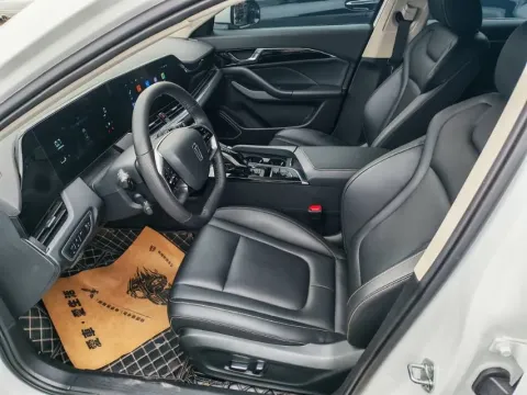 2023 Bestune B70 1.5T 169HP L4 7DCT