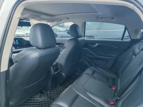 2023 Bestune B70 1.5T 169HP L4 7DCT