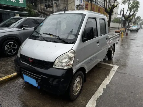 2018 WuLing RongGuang New Truck 1.5L 107HP L4 5MT,autocango,china used car exporter,china ev exporter,chinese used car exporter,chinese used ev exporter