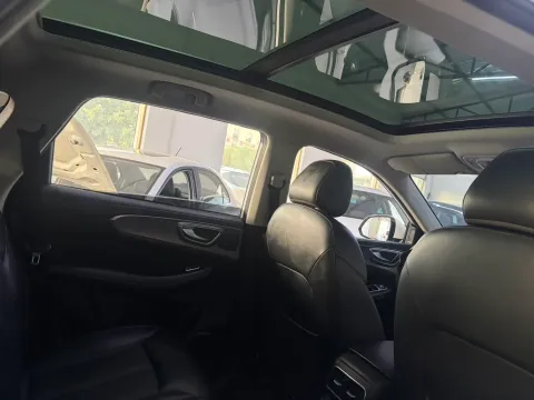 2020 Roewe RX5 1.5T 173HP L4 7DCT