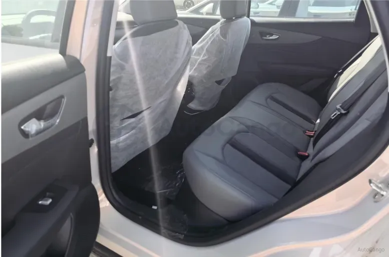 2025 MG MG ES5 BEV 49.1KWH,autocango,china used car exporter,china ev exporter,chinese used car exporter,chinese used ev exporter