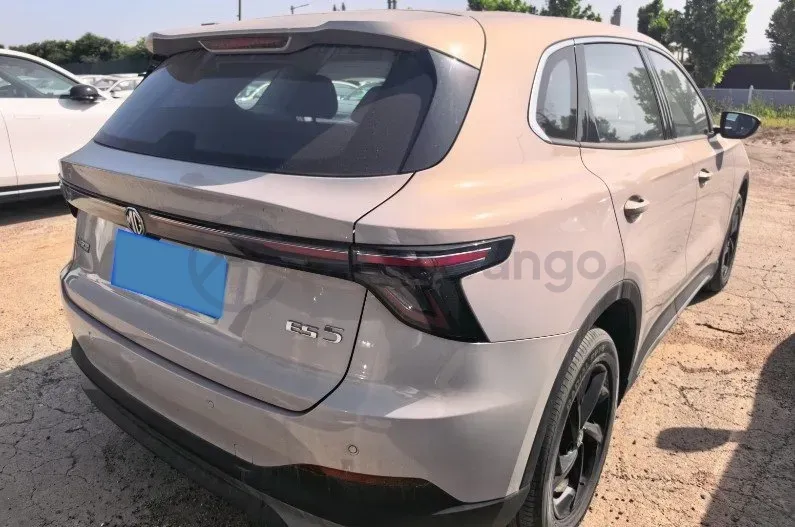 2025 MG MG ES5 BEV 49.1KWH,autocango,china used car exporter,china ev exporter,chinese used car exporter,chinese used ev exporter