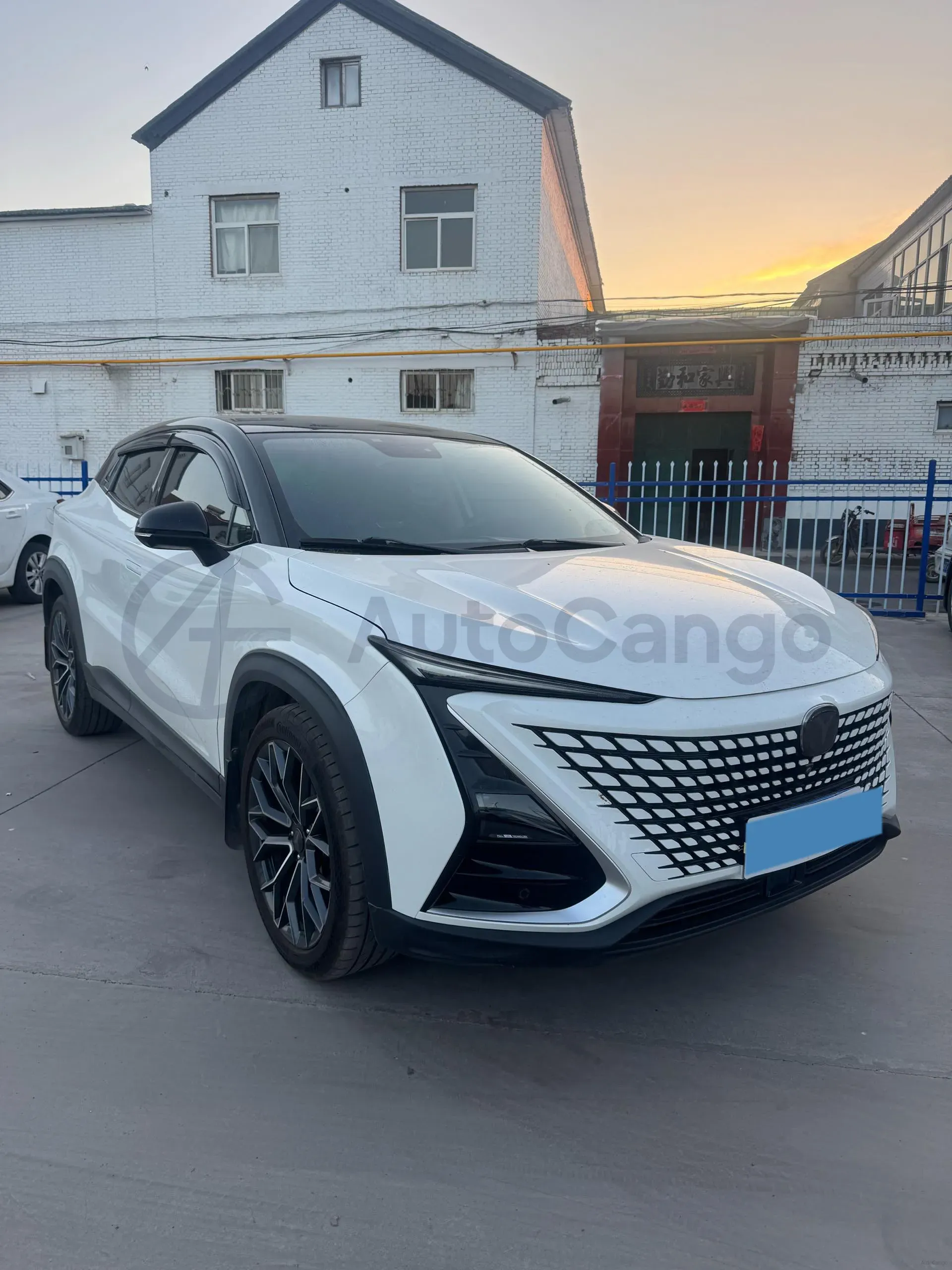 2021 ChangAn UNI-T 1.5T 180HP L4 7DCT,autocango,china used car exporter,china ev exporter,chinese used car exporter,chinese used ev exporter