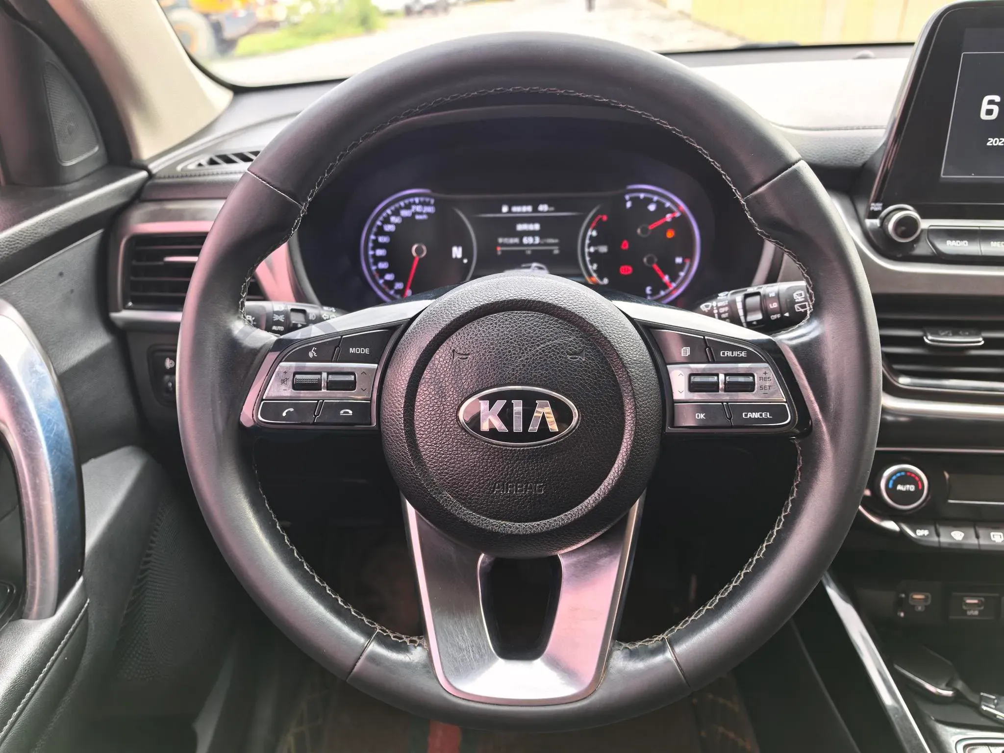 2018 Kia Sportage R 2.0L 160HP L4 6AT,autocango,china used car exporter,china ev exporter,chinese used car exporter,chinese used ev exporter
