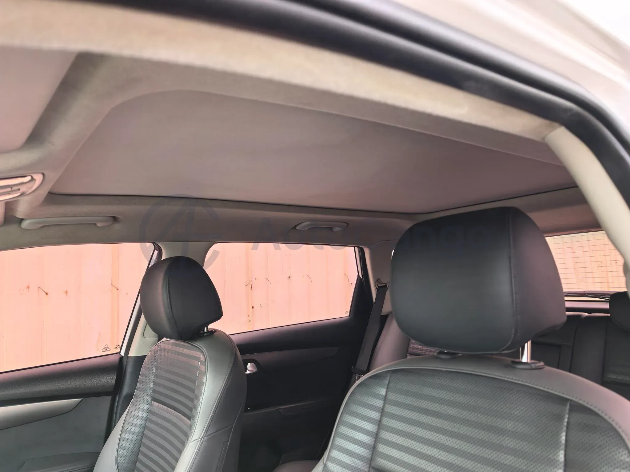 2018 Kia Sportage R 2.0L 160HP L4 6AT,autocango,china used car exporter,china ev exporter,chinese used car exporter,chinese used ev exporter