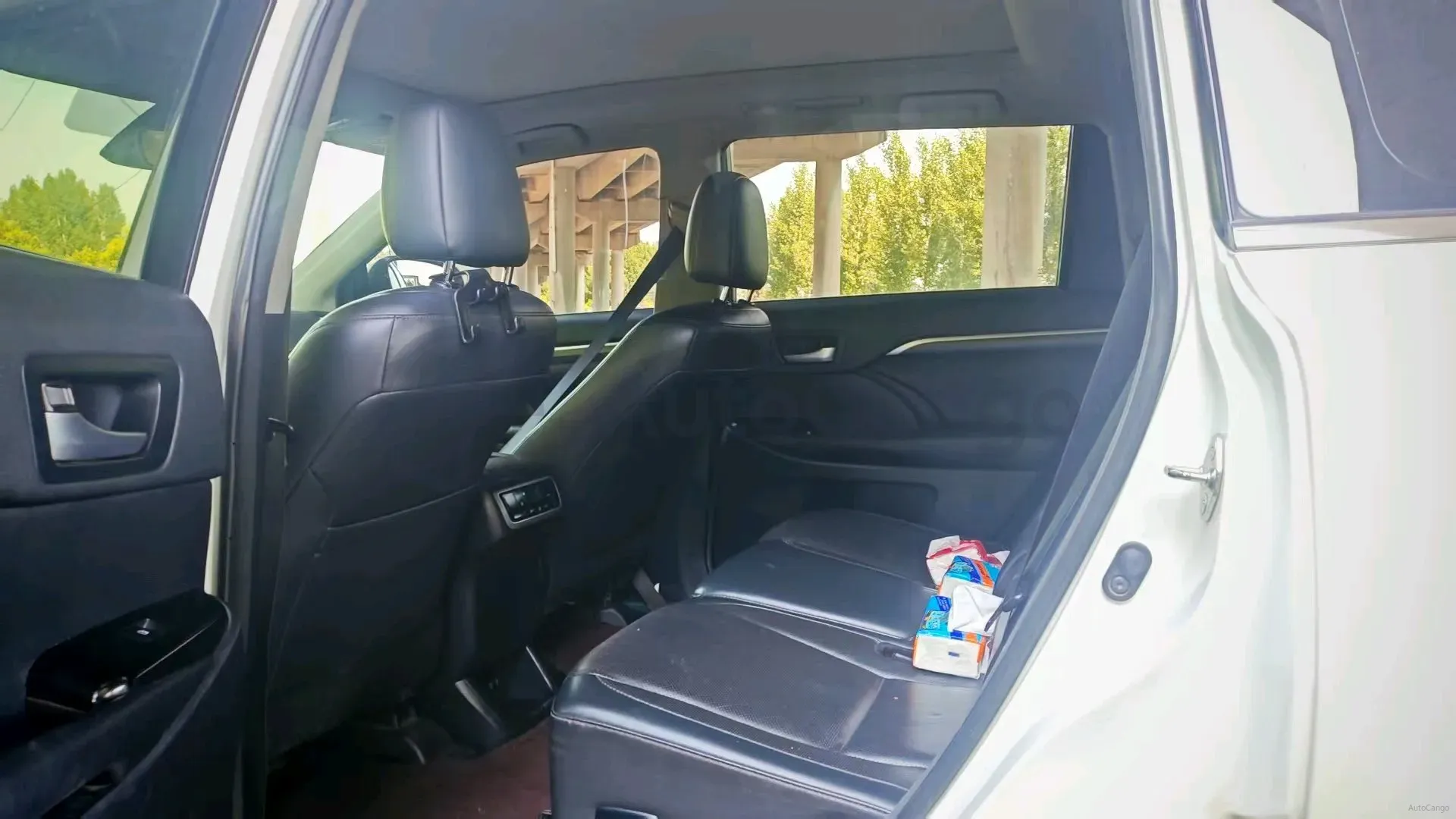 2019 HanTeng V7 1.5T 156HP L4 6AT,autocango,china used car exporter,china ev exporter,chinese used car exporter,chinese used ev exporter