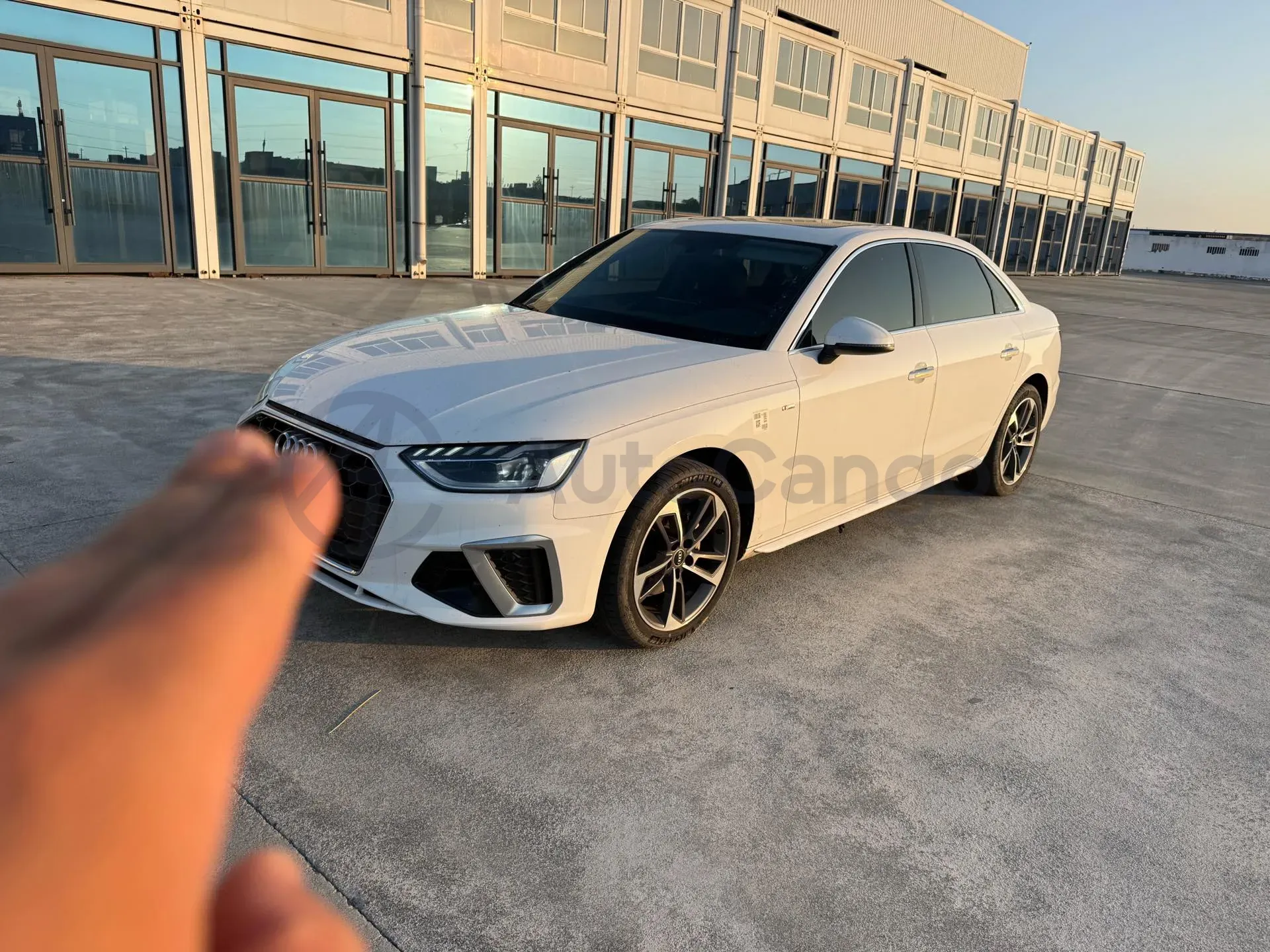 2024 Audi A4L 2.0T 190HP L4 7DCT,autocango,china used car exporter,china ev exporter,chinese used car exporter,chinese used ev exporter