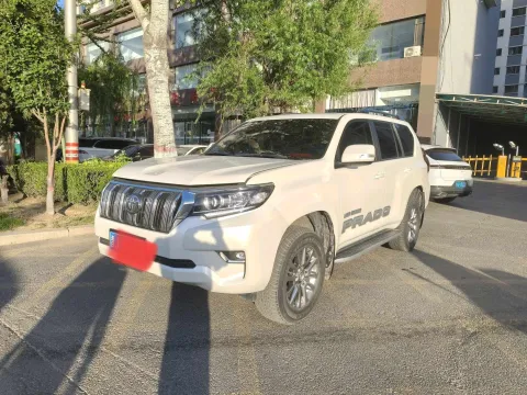 2018 MERCEDES-BENZ E CLASS,autocango,china used car exporter,china ev exporter,chinese used car exporter,chinese used ev exporter