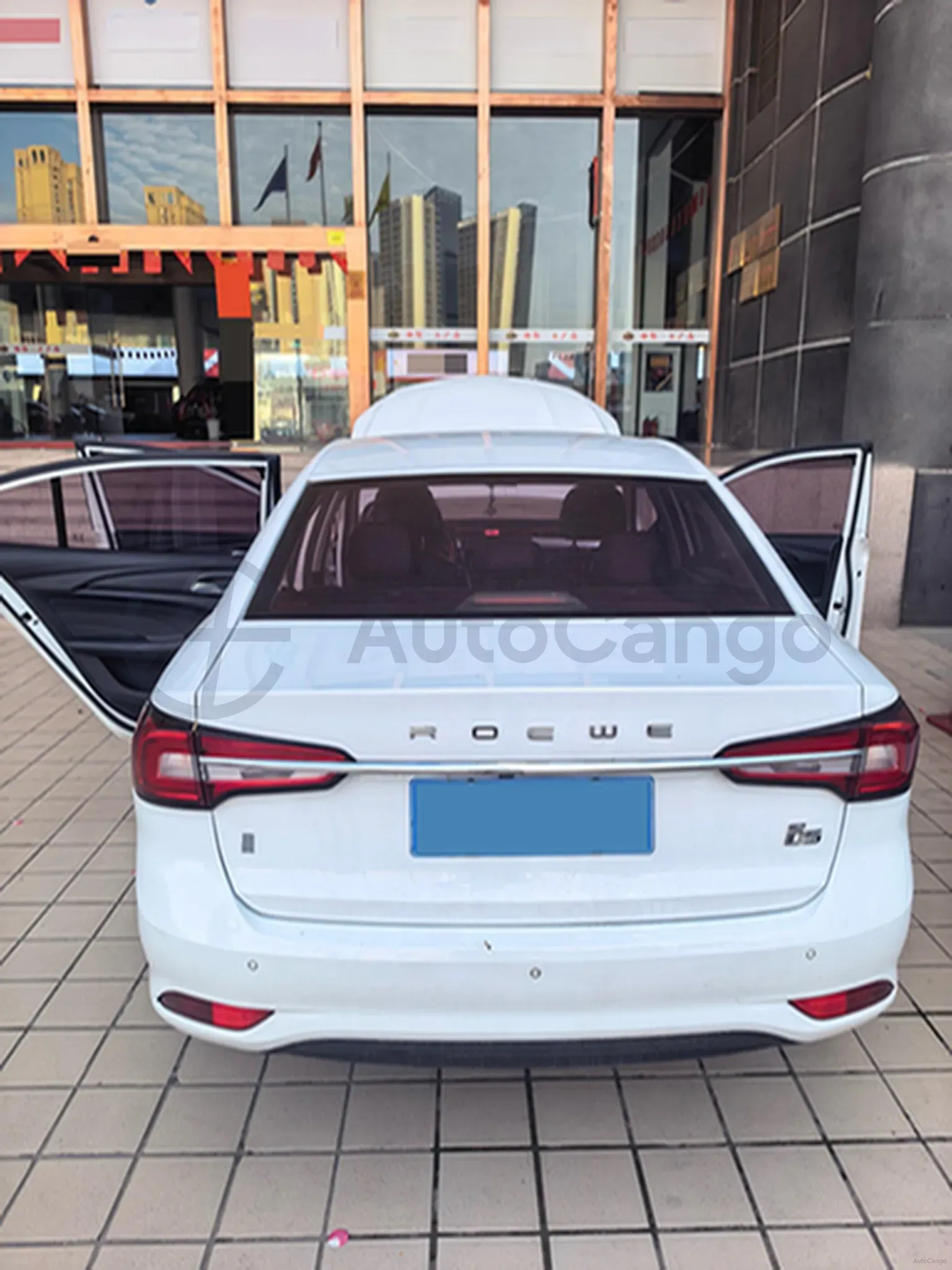 2019 Roewe i5 1.5L 120HP L4 CVT,autocango,china used car exporter,china ev exporter,chinese used car exporter,chinese used ev exporter