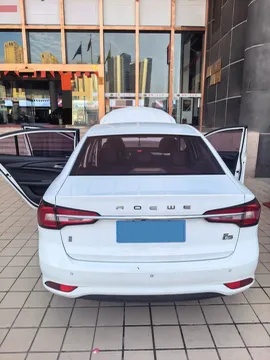 2019 Roewe i5 1.5L 120HP L4 CVT