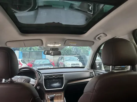 2019 Roewe RX8 2.0T 222HP L4 6AT