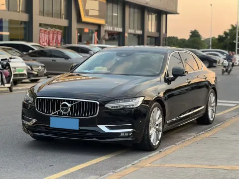 2020 VOLVO S90,autocango,china used car exporter,china ev exporter,chinese used car exporter,chinese used ev exporter