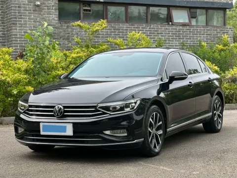 2020 VOLKSWAGEN MAGOTAN,autocango,china used car exporter,china ev exporter,chinese used car exporter,chinese used ev exporter