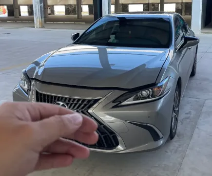 2023 LEXUS ES,autocango,china used car exporter,china ev exporter,chinese used car exporter,chinese used ev exporter