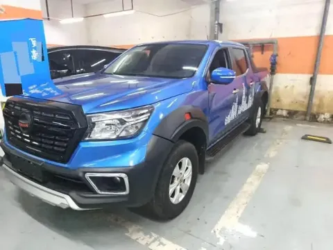 2020 DONGFENG RUIQI 6,autocango,china used car exporter,china ev exporter,chinese used car exporter,chinese used ev exporter