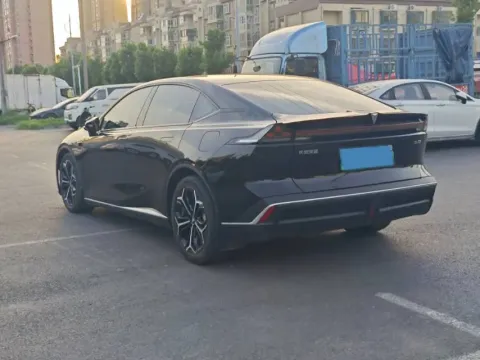 2025 Deepal SL03 1.5L 95HP L4 REEV 18.99KWH