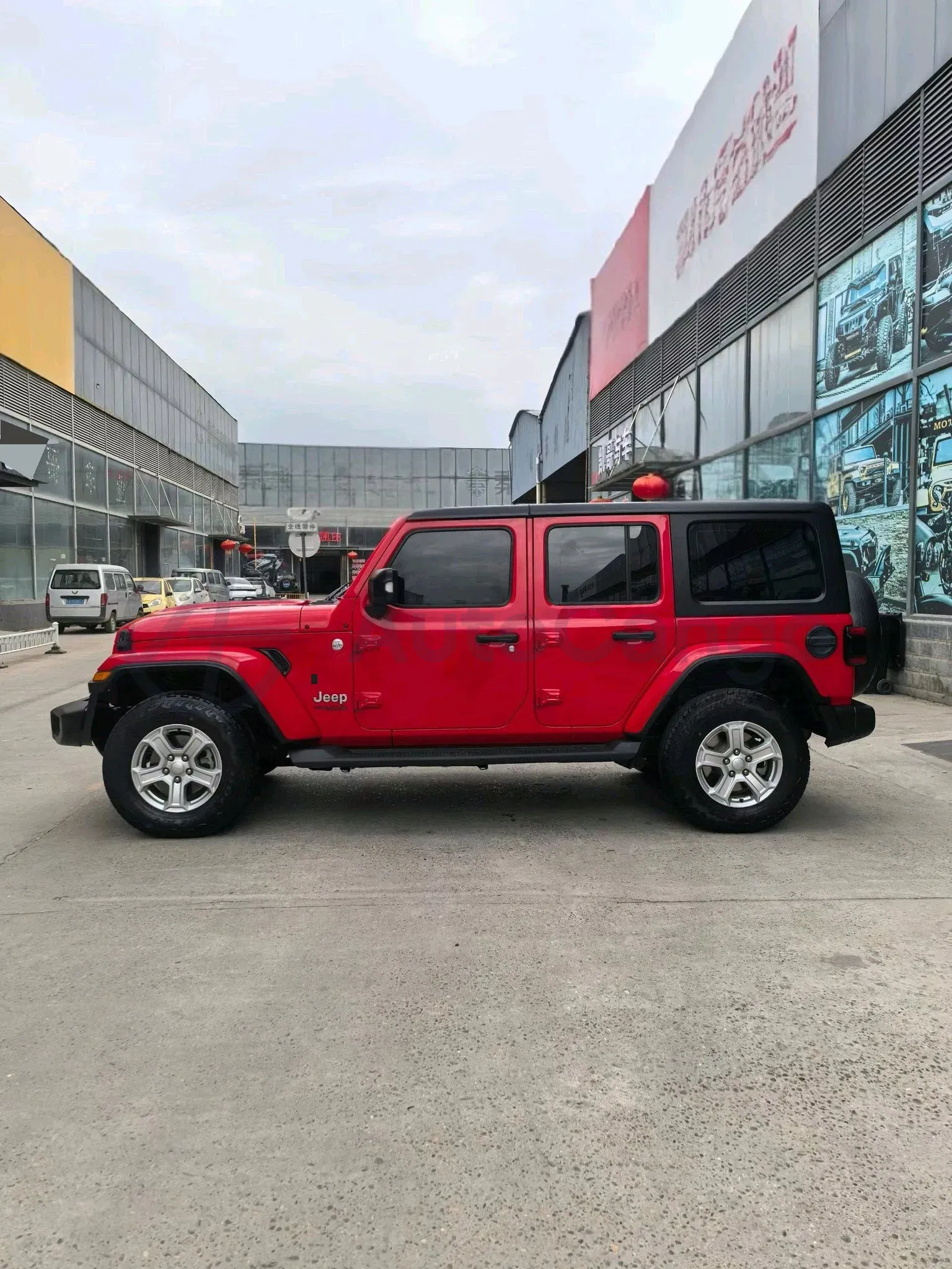 2018 Jeep Wrangler 2.0T 266HP L4 8AT,autocango,china used car exporter,china ev exporter,chinese used car exporter,chinese used ev exporter