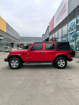 2018 Jeep Wrangler 2.0T 266HP L4 8AT