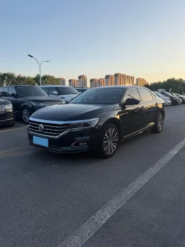 2019 VOLVO V40,autocango,china used car exporter,china ev exporter,chinese used car exporter,chinese used ev exporter