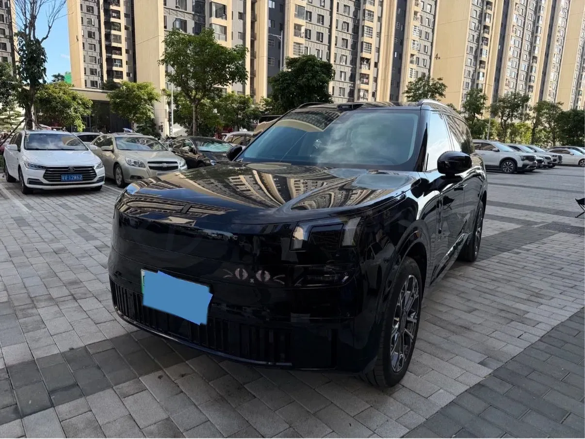 2025 LYNK&CO 900 1.5T 190HP L4 3DHT PHEV 43.3KWH,autocango,china used car exporter,china ev exporter,chinese used car exporter,chinese used ev exporter