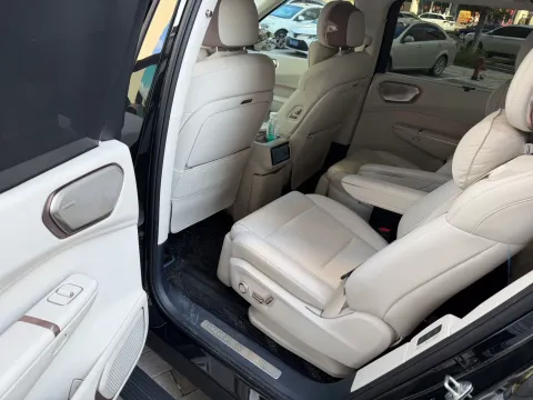 2025 LYNK&CO 900 1.5T 190HP L4 3DHT PHEV 43.3KWH