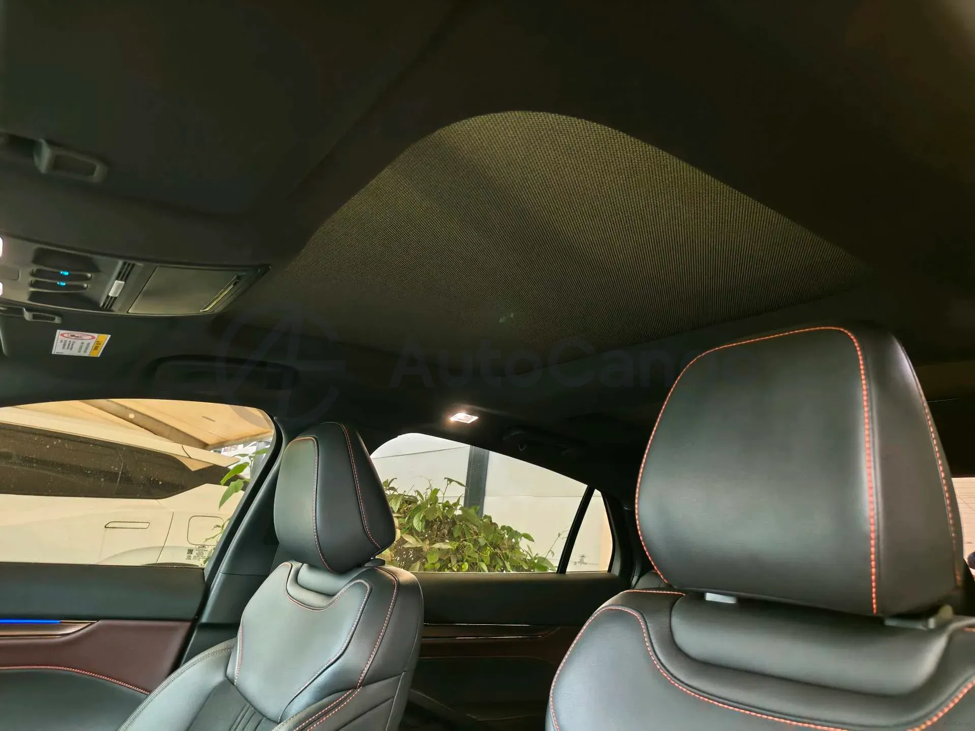 2022 Ford Mondeo 2.0T 238HP L4 8AT,autocango,china used car exporter,china ev exporter,chinese used car exporter,chinese used ev exporter