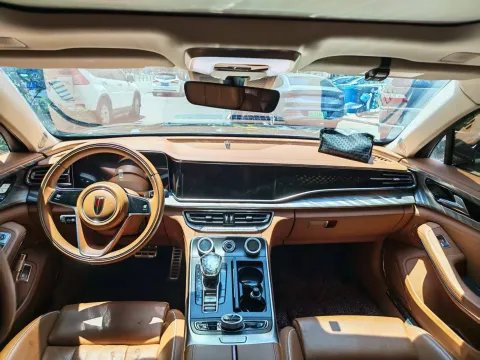2022 HongQi H9 2.0T 252HP L4 7DCT
