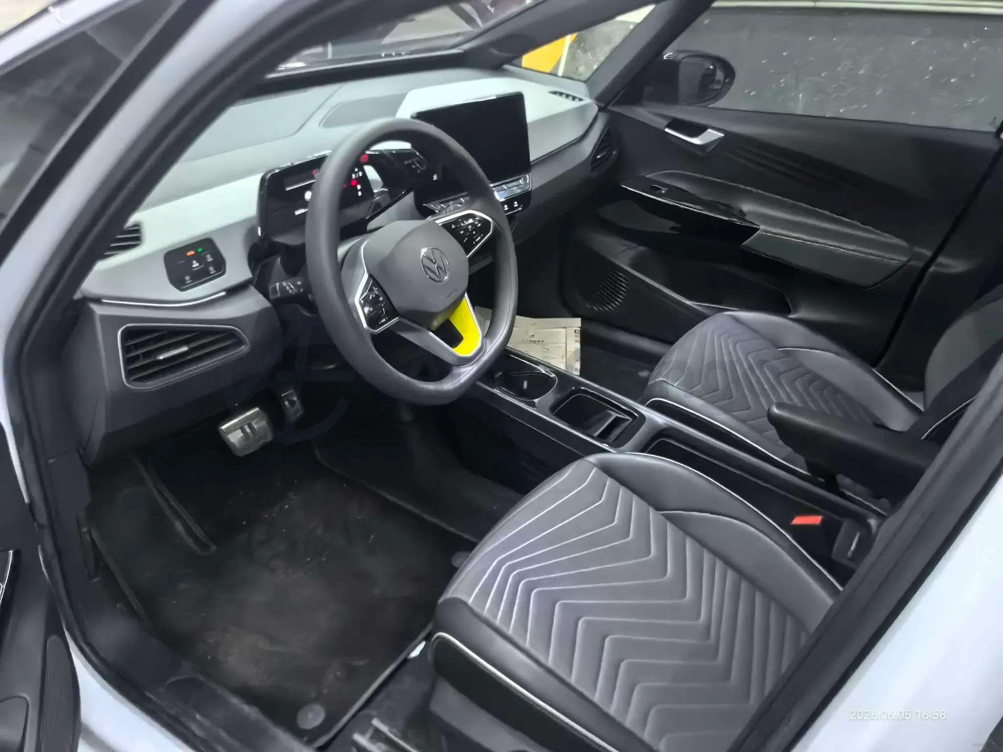 2023 DongFeng Forthing S60 EV BEV 54.6KWH,autocango,china used car exporter,china ev exporter,chinese used car exporter,chinese used ev exporter