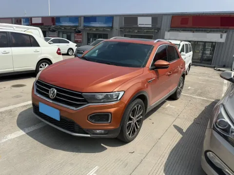 2019 VOLKSWAGEN T-ROC,autocango,china used car exporter,china ev exporter,chinese used car exporter,chinese used ev exporter