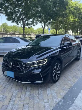 2022 XPENG P7,autocango,china used car exporter,china ev exporter,chinese used car exporter,chinese used ev exporter