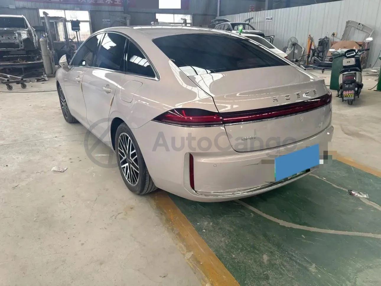 2025 Roewe M7 DMH 1.5L 112HP L4 1DHT PHEV,autocango,china used car exporter,china ev exporter,chinese used car exporter,chinese used ev exporter