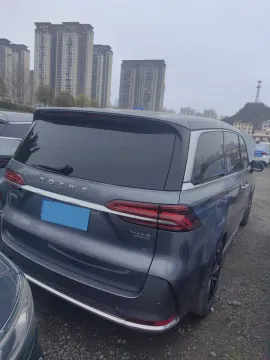 2021 Roewe iMAX8 2.0T 234HP L4 8AT