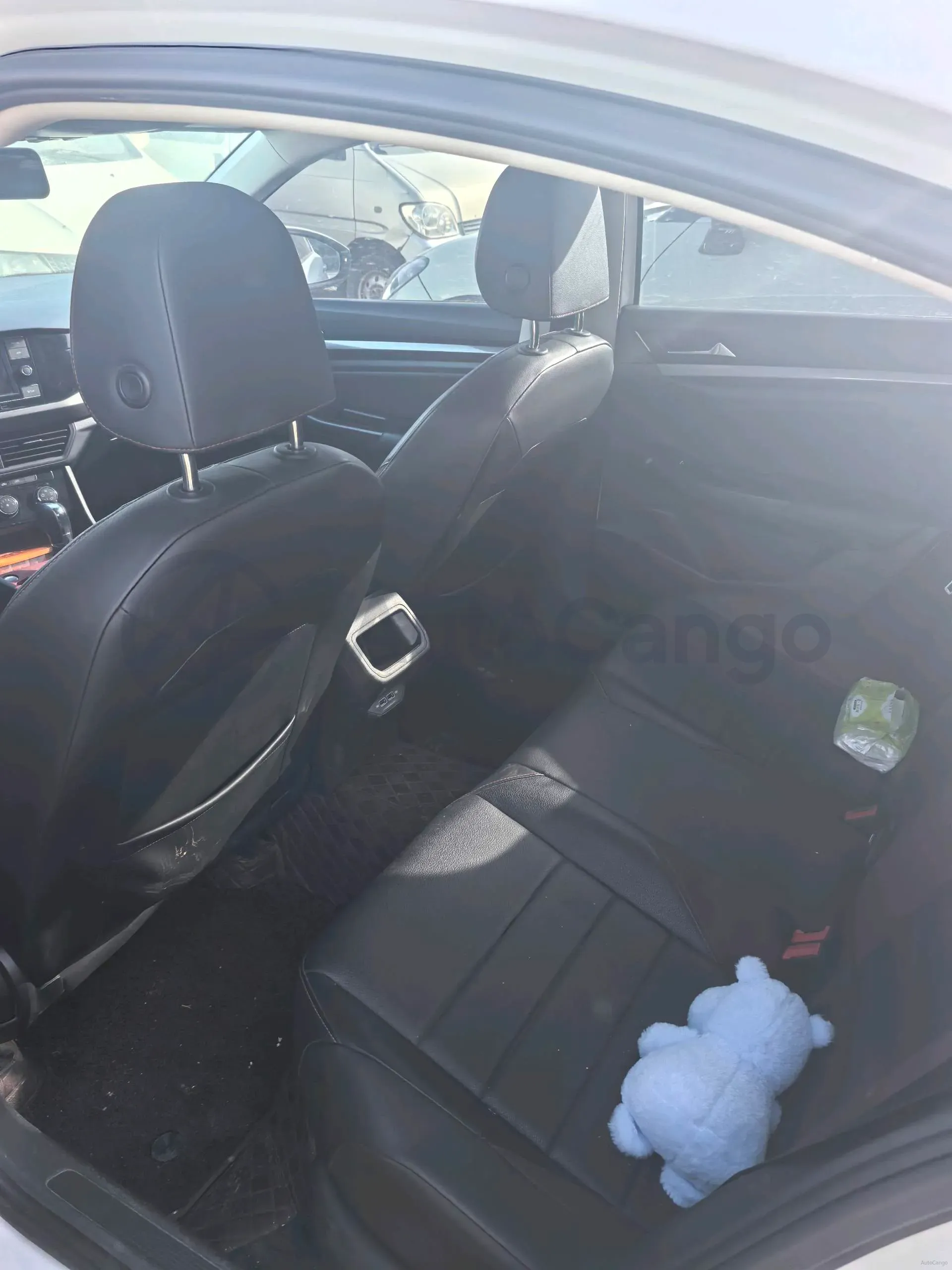 2019 Ford Focus 1.5T 184HP L3 8AT,autocango,china used car exporter,china ev exporter,chinese used car exporter,chinese used ev exporter