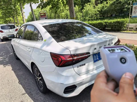 2021 Roewe i5 1.5L 120HP L4 CVT