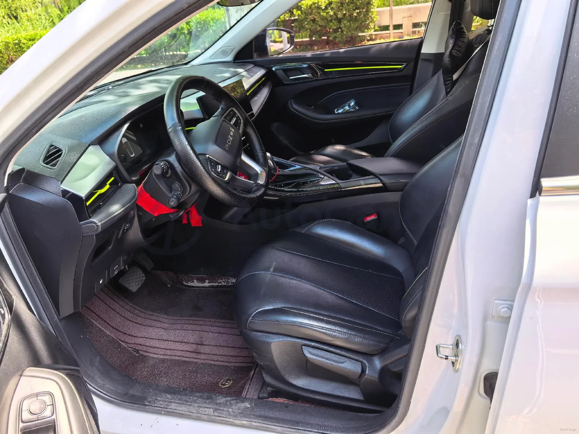 2021 Roewe i5 1.5L 120HP L4 CVT,autocango,china used car exporter,china ev exporter,chinese used car exporter,chinese used ev exporter