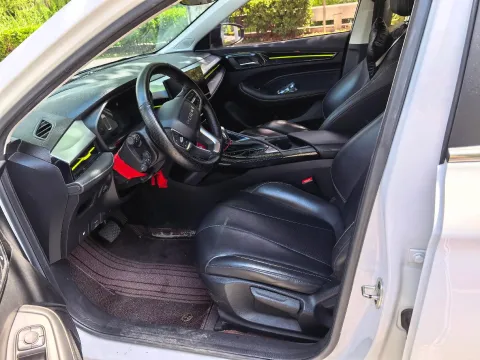 2021 Roewe i5 1.5L 120HP L4 CVT
