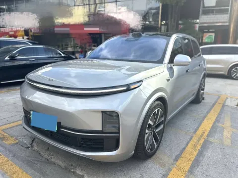 2022 LI L9,autocango,china used car exporter,china ev exporter,chinese used car exporter,chinese used ev exporter