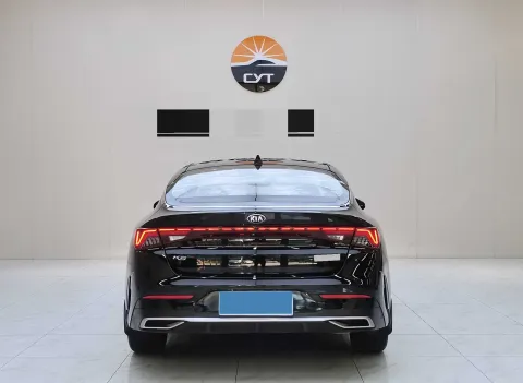 2020 Kia K5 1.5T 170HP L4 7DCT