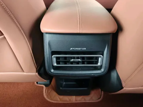 2024 ChangAn UNI-Z 1.5L 98HP L4 E-CVT PHEV 18.4KWH