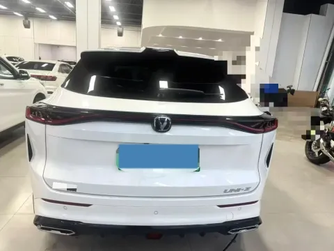 2024 ChangAn UNI-Z 1.5L 98HP L4 E-CVT PHEV 18.4KWH