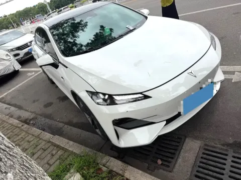 2022 Mazda 3 Axela 2.0L 158HP L4 6AT