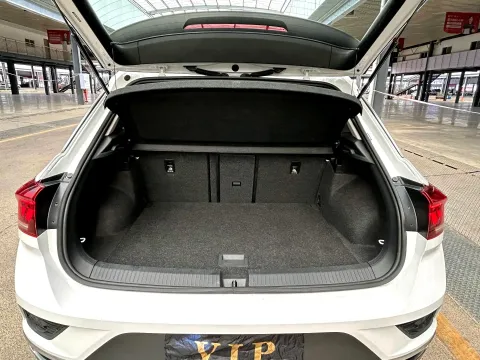 2021 Volkswagen T-Roc 1.4T 150HP L4 7DCT