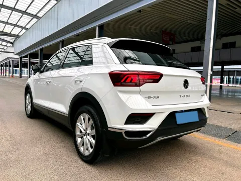 2021 Volkswagen T-Roc 1.4T 150HP L4 7DCT
